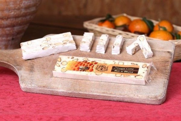 NOUGAT AU MIEL
