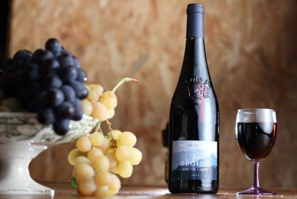 VIN ROUGE CLOS REGINU-corse