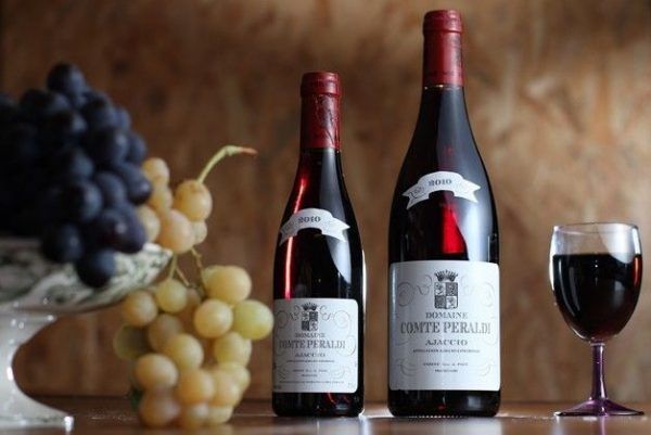 VIN ROUGE COMTE DE PERALDI