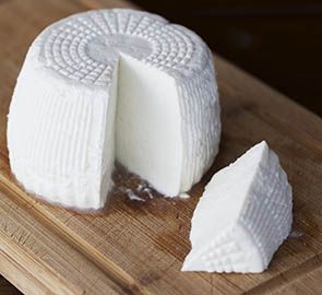 brocciu le fromage corse Corsican Brocciu cheese