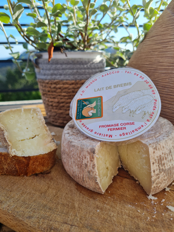 FROMAGE FERMIER DE BREBIS-corse